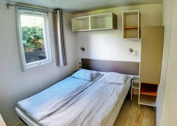 Hawaii Style By Interhome Semesterbostad Prag